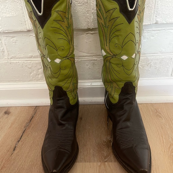Novona Justin Boots - Picture 3 of 10